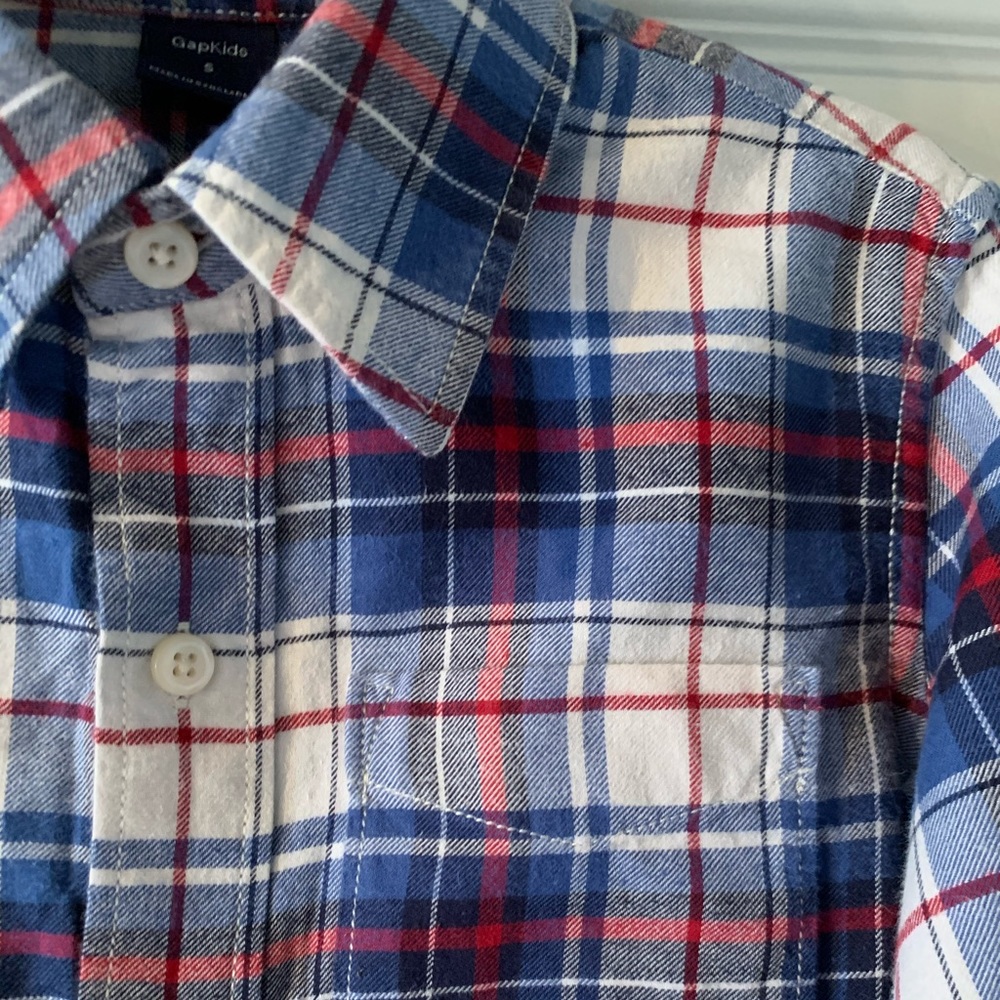 GapKids plaid flannel boys size 6-7